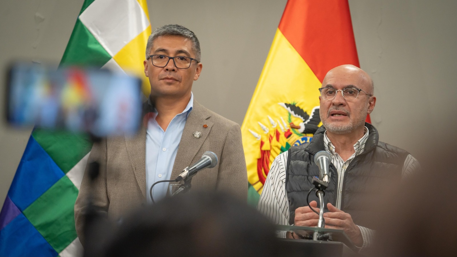 Diálogo con la Central Obrera Boliviana (COB) sobre el Decreto Supremo 5503