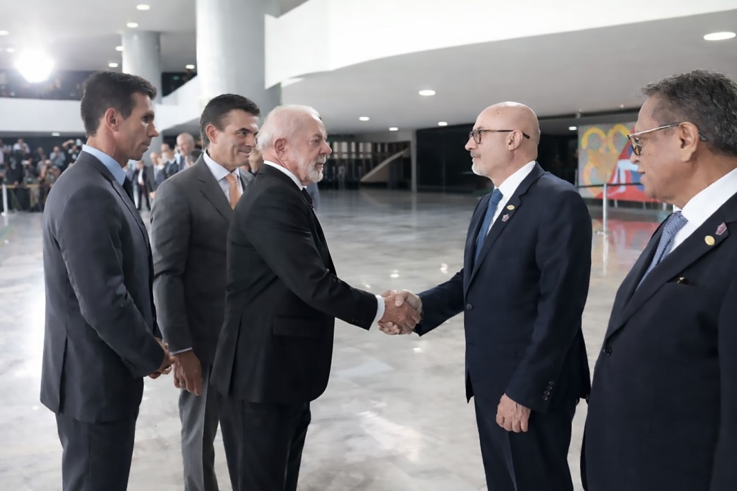 Visita del presidente Rodrigo Paz Pereira a Brasil