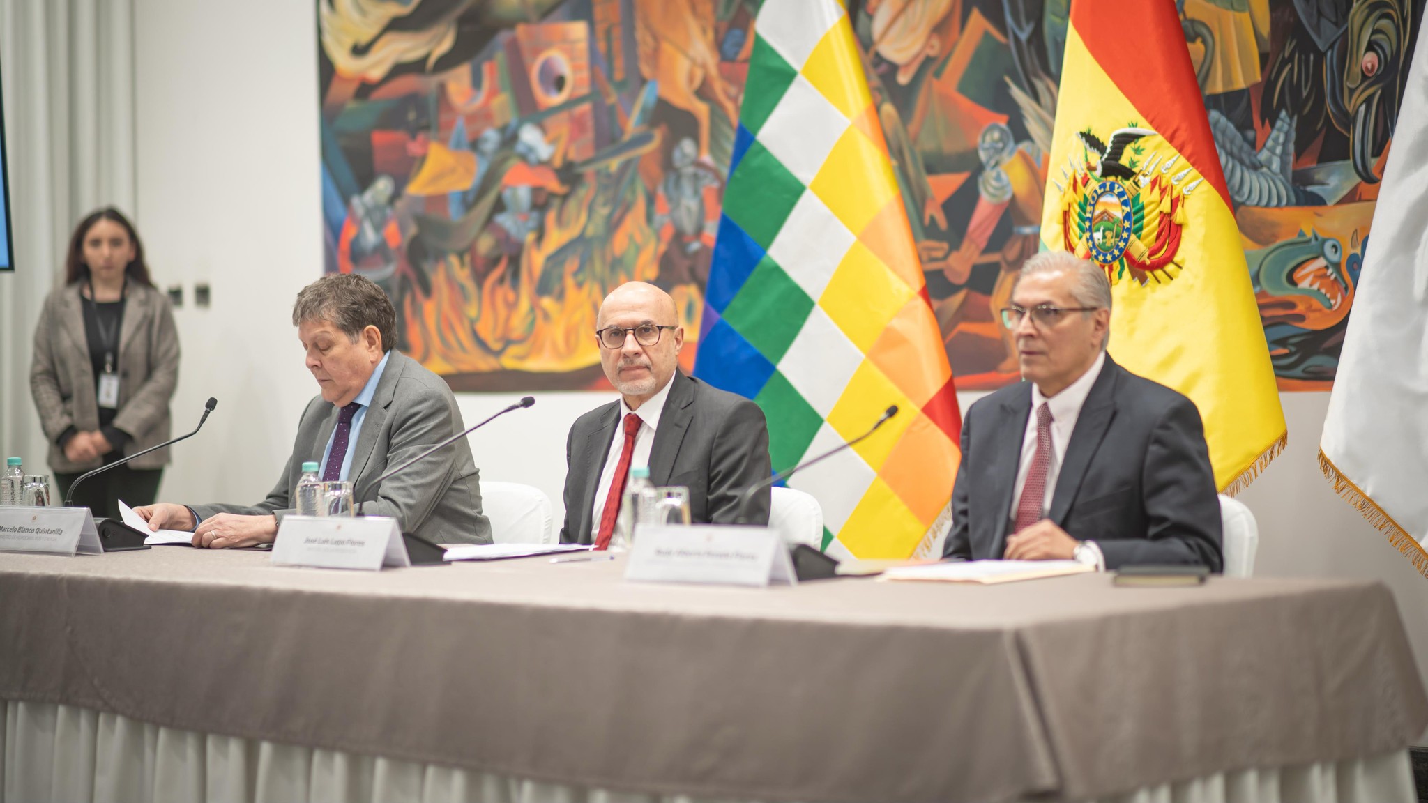 Entrega del proyecto de Ley de Electricidad y Energías Renovables