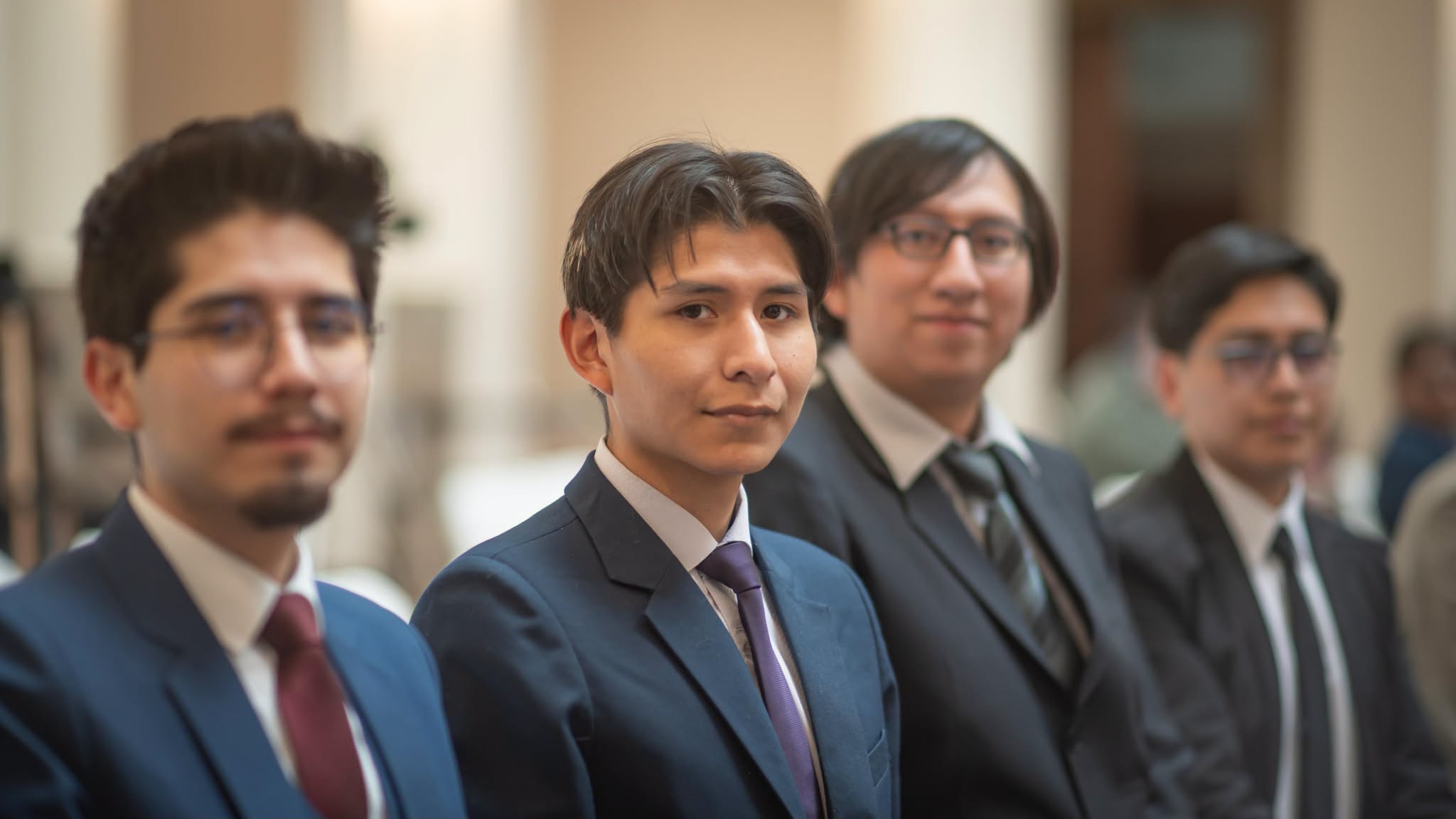Gobierno lanzó el Programa Google Career Launchpad con becas para jóvenes bolivianos