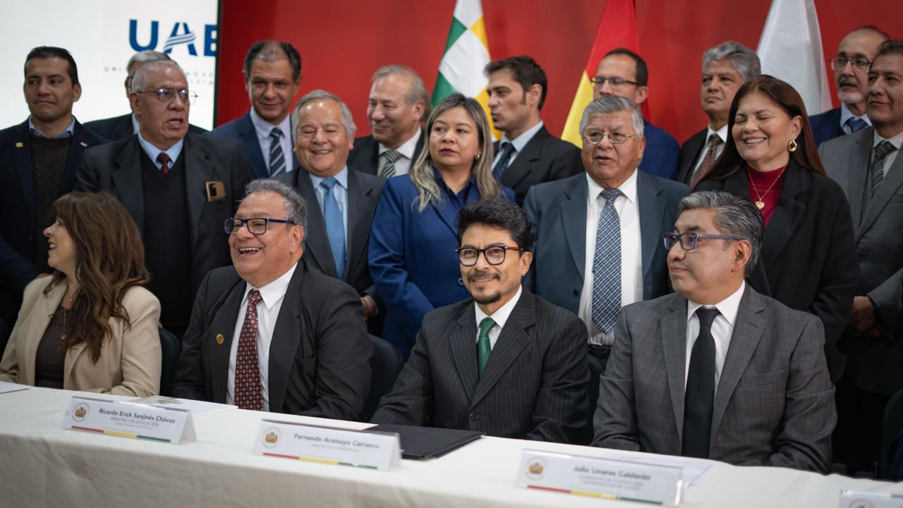 Convenio con universidades privadas sobre Ciudadanía Digital 
